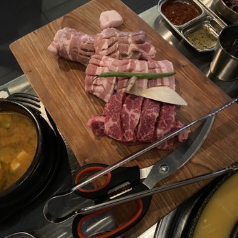 Daldongnae Korean BBQ - Ottawa  - Beef and pork belly - Korean Near Me - Ottawa, Ontario