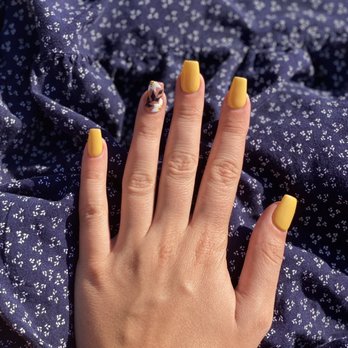 Star Nails & Spa - Nail Salons Near Me - Corona, California