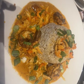 Yard House - Spicy Jambalaya with brown rice - New American Near Me - Concord, California