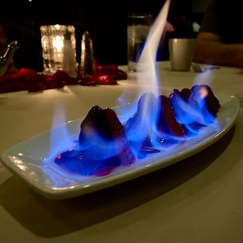 Ruth's Chris Steak House - Chocolate Strawberry Flambé - Steakhouses Near Me - Honolulu, Hawaii Ruth's Chris Steak House - Chocolate Strawberry Flambé - Steakhouses Near Me - Honolulu, Hawaii