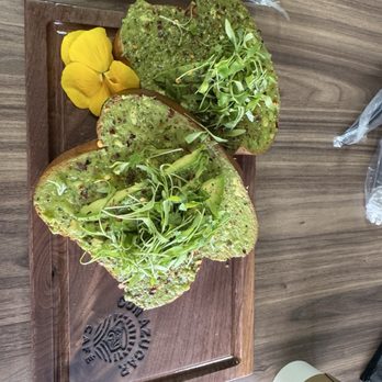 Con Azucar Cafe - Avocado toast - Coffee & Tea Near Me - Santa Maria, California