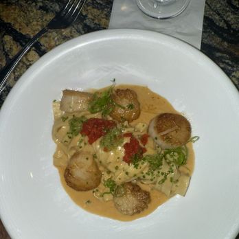 Bistro St. Michaels - Scallops and House Made Pasta Special - French Near Me - Saint Michaels, Maryland