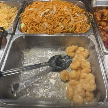 Lucky Express Chinese Cuisine - Chinese Near Me - Long Beach, California