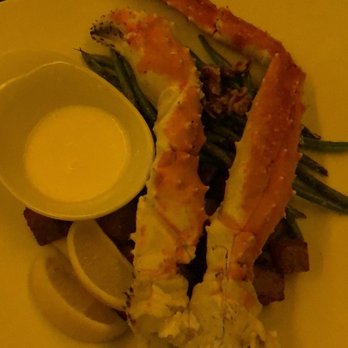 Ray's Boathouse - Alaskan King Crab Legs - New American Near Me - Seattle, Washington Ray's Boathouse - Alaskan King Crab Legs - New American Near Me - Seattle, Washington