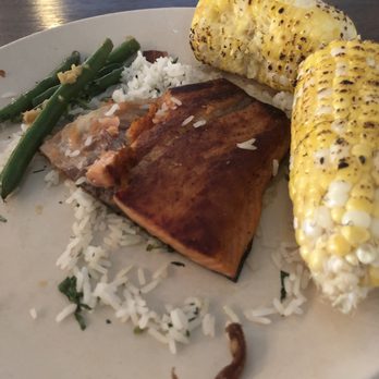 Tout Suite - "Fresh Farm Plate" - Cafes Near Me - Houston, Texas