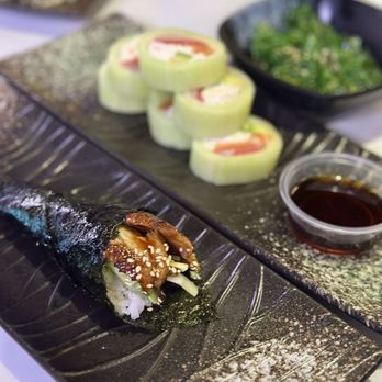 Pakusan Sushi & Grill - Sushi Bars Near Me - Chandler, Arizona
