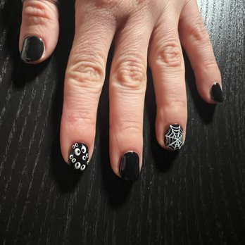 Wonder Nails - Halloween themed gel manicure and nail art. - Nail Salons Near Me - Los Angeles, California Wonder Nails - Halloween themed gel manicure and nail art. - Nail Salons Near Me - Los Angeles, California