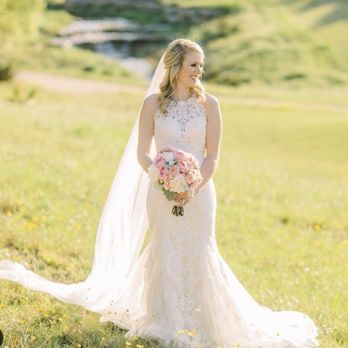 Makeup ATX - Gorgeous Bridal Portrait - Makeup Artists Near Me Makeup ATX - Gorgeous Bridal Portrait - Makeup Artists Near Me