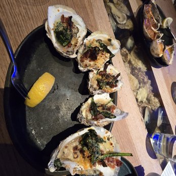 Whiskey & Oyster - Bars Near Me - Alexandria, Virginia