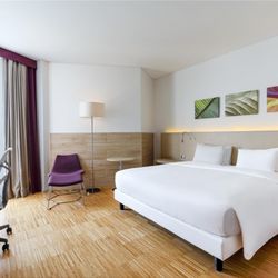 Hilton Garden Inn - Guest room