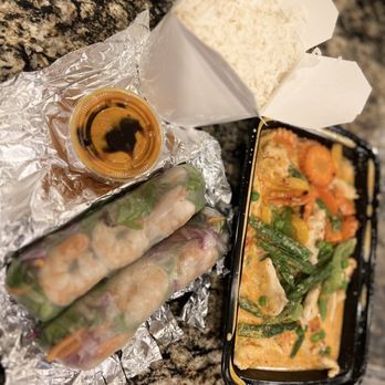 A Thai Cafe - Shrimp Veggie Spring Rolls AND Chicken Red Curry - Thai Near Me - Portage, Michigan A Thai Cafe - Shrimp Veggie Spring Rolls AND Chicken Red Curry - Thai Near Me - Portage, Michigan