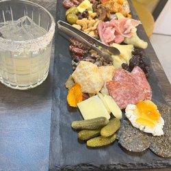 Paris West - Yum