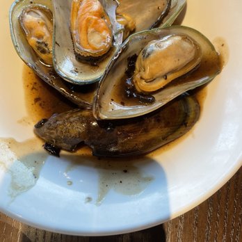 East Izakaya - Mussel - Japanese Near Me - St Catharines, Ontario East Izakaya - Mussel - Japanese Near Me - St Catharines, Ontario