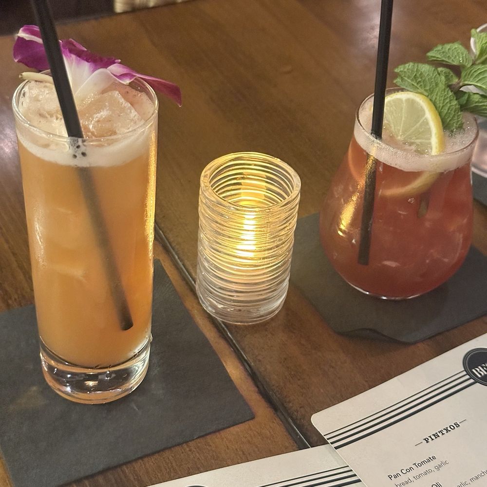 Beso - Cocktail Bars Near Me - Sarasota, Florida