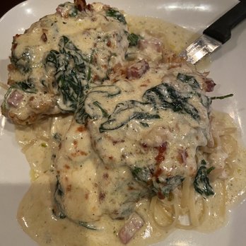 Amore Fine Italian Ristorante - Chicken Florentine - Italian Near Me - Floyds Knobs, Indiana Amore Fine Italian Ristorante - Chicken Florentine - Italian Near Me - Floyds Knobs, Indiana