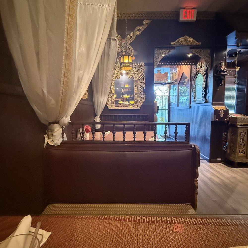 Ploy Thai - Entrance - Thai Near Me - Brandon, Florida Ploy Thai - Entrance - Thai Near Me - Brandon, Florida