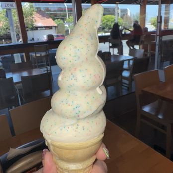 Heavy Handed - Vanilla Dipped in Funfetti Hard Shell - Burgers Near Me - Los Angeles, California Heavy Handed - Vanilla Dipped in Funfetti Hard Shell - Burgers Near Me - Los Angeles, California