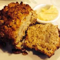 Jimmy G's - Spelt and apple muffin. Noms