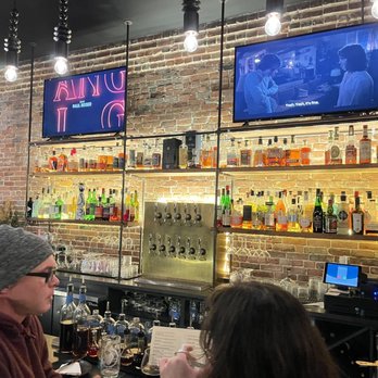 State Lunch - The bar is a nice place to hang out. - Comfort Food Near Me - Augusta, Maine