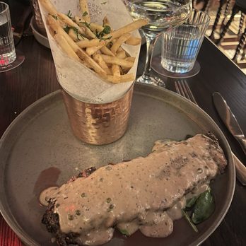 THE IVORY PEACOCK - Updated October 2024 - 303 Photos & 124 Reviews