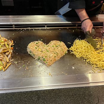 Danny's Szechuan Garden - Wine Bars Near Me - Howard Beach, New York