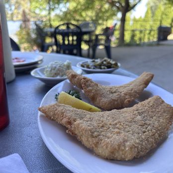 Kingfish Restaurant - White Fish with cole slaw and green beans - Seafood Near Me - Louisville, Kentucky Kingfish Restaurant - White Fish with cole slaw and green beans - Seafood Near Me - Louisville, Kentucky