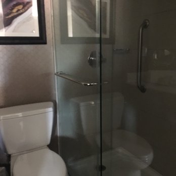 DoubleTree by Hilton Schenectady Downtown - Hotels Near Me - Schenectady, New York