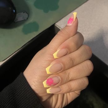 Polished NailBar - Full acrylic set. - Nail Salons Near Me - Bakersfield, California Polished NailBar - Full acrylic set. - Nail Salons Near Me - Bakersfield, California