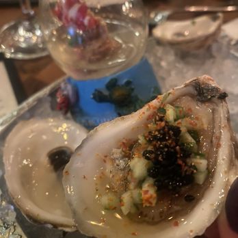 Le Majestique - Oyster - Bars Near Me - Montreal, Quebec Le Majestique - Oyster - Bars Near Me - Montreal, Quebec
