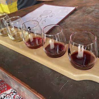 Arizona Winery Tours - Oak Creek winery - Wine Tours Near Me Arizona Winery Tours - Oak Creek winery - Wine Tours Near Me