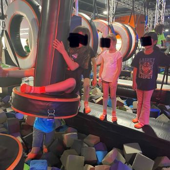 Sky Zone Trampoline Park - Trampoline Parks Near Me - Thousand Oaks, California Sky Zone Trampoline Park - Trampoline Parks Near Me - Thousand Oaks, California