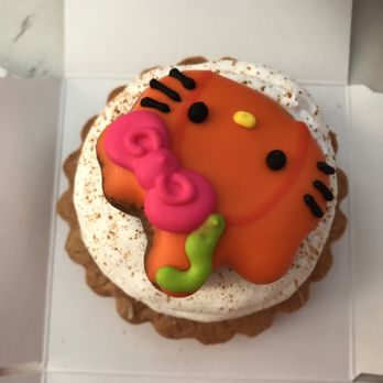 Hello Kitty Cafe - Pumpkin tart - Cafes Near Me - Irvine, California Hello Kitty Cafe - Pumpkin tart - Cafes Near Me - Irvine, California