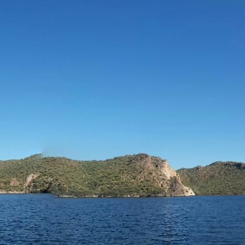 Desert Belle Cruises - Panoramic view. Gorgeous! (from on the boat) - Tours Near Me - Mesa, Arizona Desert Belle Cruises - Panoramic view. Gorgeous! (from on the boat) - Tours Near Me - Mesa, Arizona