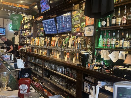 James Joyce Irish Pub & Eatery by null