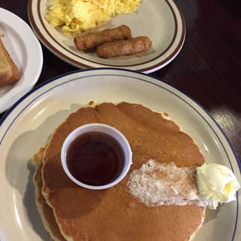 Pelton Cafe - classic pancakes with eggs and sausage - Breakfast & Brunch Near Me - San Leandro, California Pelton Cafe - classic pancakes with eggs and sausage - Breakfast & Brunch Near Me - San Leandro, California