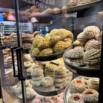 Mercado Gonzalez - Most beautiful conchas - Mexican Near Me - Costa Mesa, California