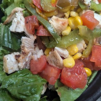 Pollo Tropical - This is the chicken portion they placed in this tropichop. - Fast Food Near Me - Cooper City, Florida