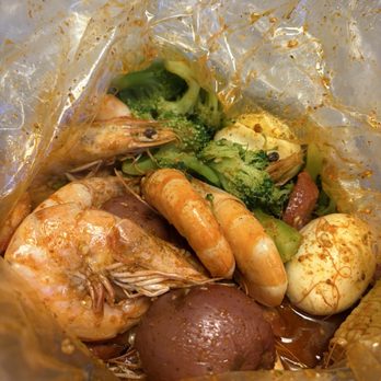 Cap't Loui Seafood Boil - Pick 1 LB Sausages Potatoes(4) broccoli - Cajun/Creole Near Me - Los Angeles, California