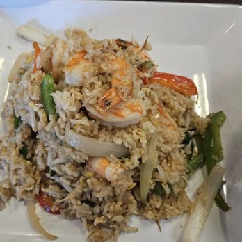 Pho Fusion & Bar - Thai Railroad fried rice with Shrimp - Asian Fusion Near Me - Davenport, Iowa Pho Fusion & Bar - Thai Railroad fried rice with Shrimp - Asian Fusion Near Me - Davenport, Iowa