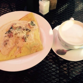 Crepes de Paris - Super yummy! Chicken Spanish crepe - Breakfast & Brunch Near Me - Pasadena, California Crepes de Paris - Super yummy! Chicken Spanish crepe - Breakfast & Brunch Near Me - Pasadena, California