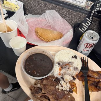 Playa Cafe - Skirt steak, Cortadito, pineapple empanada - Cuban Near Me - Miami Beach, Florida