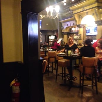 True Eats & Drinks - Bar area - Barbeque Near Me - Munster, Indiana