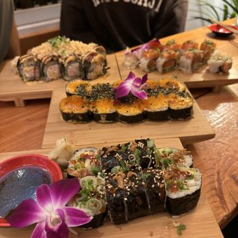 iEight - Salmon Lavah Roll Kyoto Yellowtail OMG crunch Original Brulee Roll - Japanese Near Me - Culver City, California iEight - Salmon Lavah Roll Kyoto Yellowtail OMG crunch Original Brulee Roll - Japanese Near Me - Culver City, California
