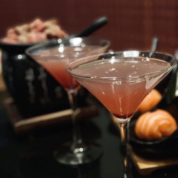 Oye's Restaurant & Bar - two glasses of wine - Japanese Near Me - Reading, Massachusetts Oye's Restaurant & Bar - two glasses of wine - Japanese Near Me - Reading, Massachusetts
