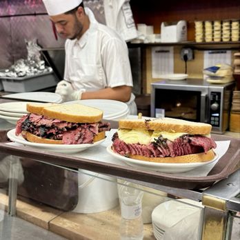 Katz's Delicatessen - Delis Near Me - New York, New York
