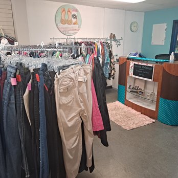 Second Helpings - Minnesota Ave store desk area - Plus Size Fashion Near Me - Sioux Falls, South Dakota