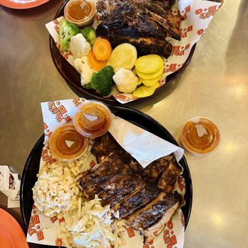 Phil's BBQ - Barbeque Near Me - San Diego, California Phil's BBQ - Barbeque Near Me - San Diego, California