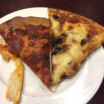 The Dreamcatcher Buffet - Yum! Overcooked, rubberized, no flavor, pizza!   It's just so bad!! - Buffets Near Me - Oroville, California