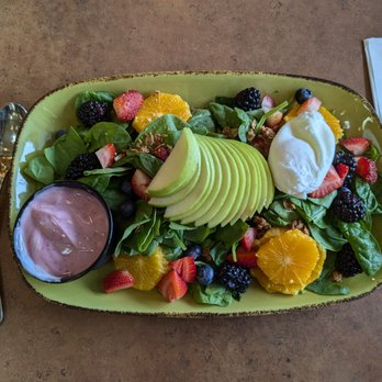 Linn's Restaurant - Great Start Breakfast Salad ($15) - American Near Me - Cambria, California