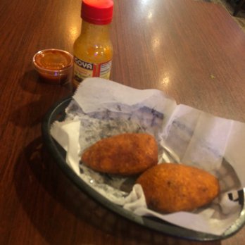 La Bomba - Alcapurra de yuca - Puerto Rican Near Me - Chicago, Illinois